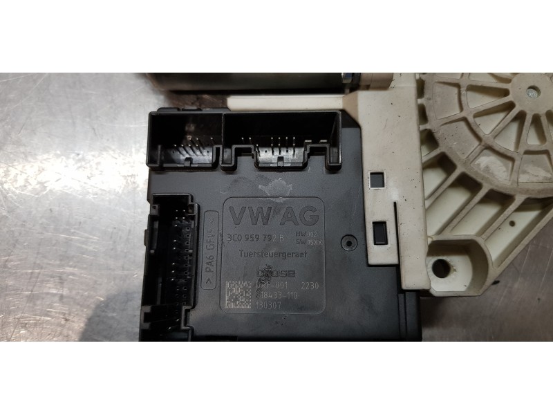 Recambio de motor elevalunas delantero derecho para seat altea xl (5p5) style ecomotive referencia OEM IAM 1T0959702AF  