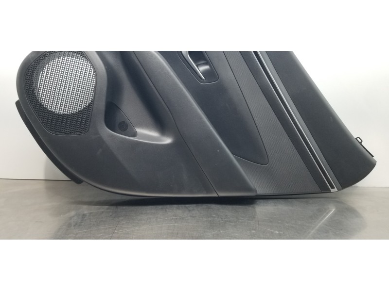 Recambio de guarnecido tapizado puerta trasera derecha para hyundai tucson tecno sky referencia OEM IAM 83306N7001NNB  