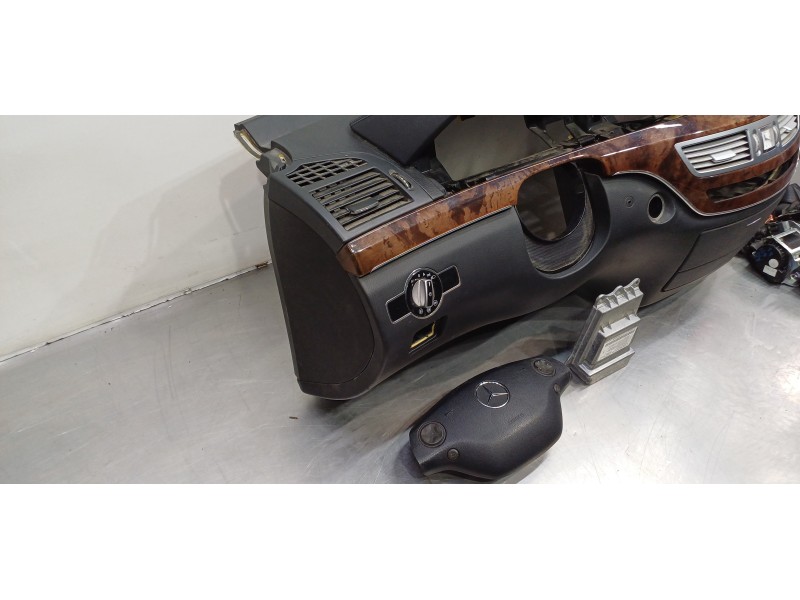 Recambio de kit airbag para mercedes clase s (w221) berlina 320 / 350 cdi (221.022) referencia OEM IAM A22168031879E71  