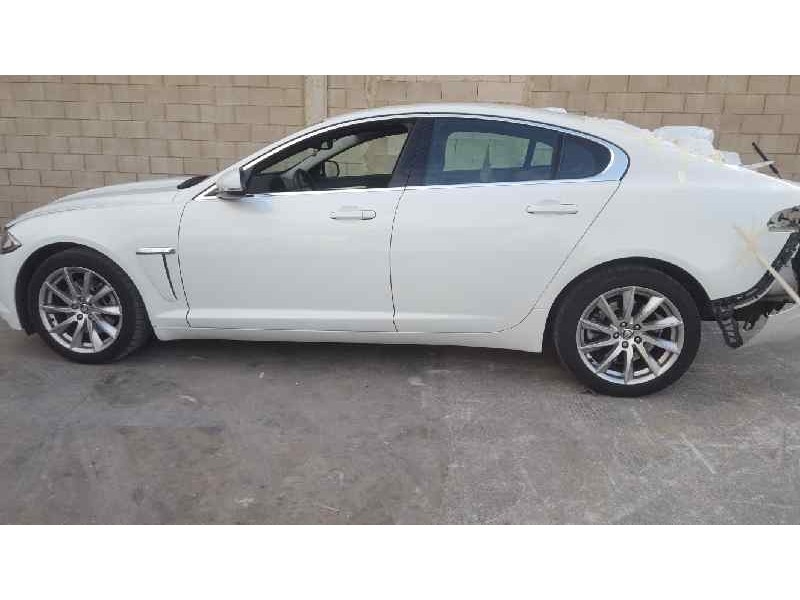 jaguar xf del año 2011