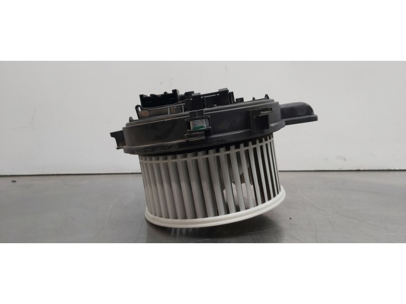 Recambio de motor calefaccion para opel astra k lim. 5türig business referencia OEM IAM 13497776  