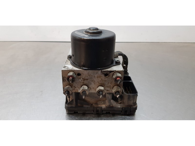 Recambio de abs para chrysler voyager (rg) 2.8 crd se grand voyager (d) referencia OEM IAM 04686704AD  