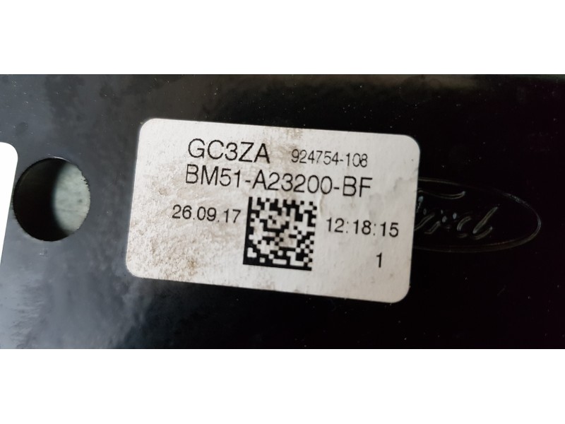 Recambio de elevalunas delantero derecho para ford focus lim. st-line b&r referencia OEM IAM BM51A23200BF   Recambio de elevalunas delantero derecho para ford focus lim. st-line b&r referencia OEM IAM BM51A23200BF