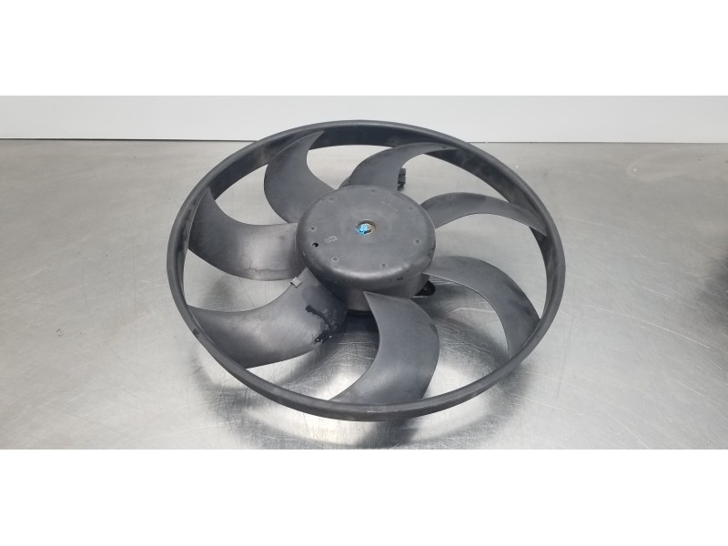 Recambio de electroventilador para land rover evoque dynamic referencia OEM IAM LR045248 5YY0456 BJ328C607AD