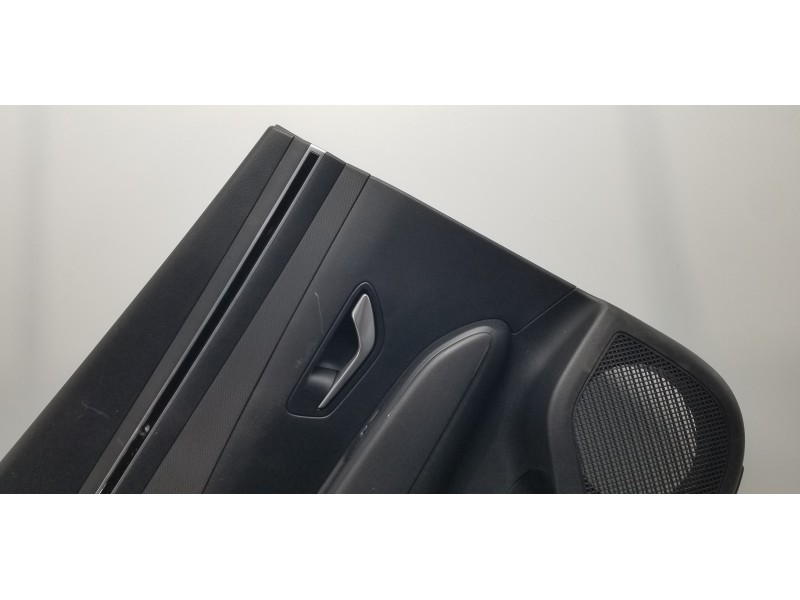 Recambio de guarnecido tapizado puerta trasera izquierda para hyundai tucson tecno sky referencia OEM IAM 83305N7001NNB  