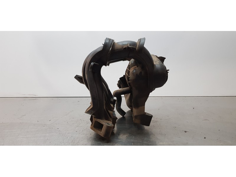 Recambio de colector admision para ford focus berlina (cap) sport referencia OEM IAM 4M5G9424CE  