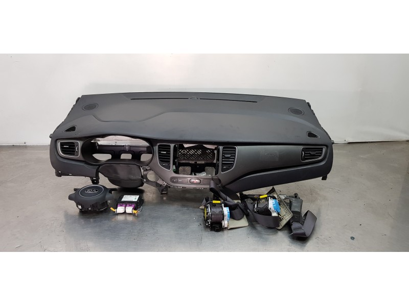 Recambio de kit airbag para kia carens ( ) basic referencia OEM IAM 84710A4100WK  