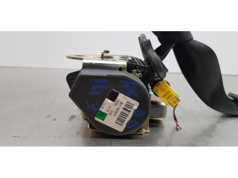 Recambio de cinturon seguridad delantero derecho para audi a8 (4e2) 3.7 quattro referencia OEM IAM 4E1857706V04  