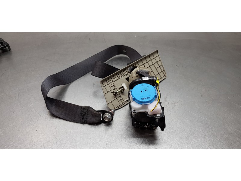 Recambio de kit airbag para kia carens ( ) basic referencia OEM IAM 84710A4100WK  