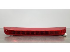 Recambio de luz central de freno para kia carens ( ) basic referencia OEM IAM 92700A4000