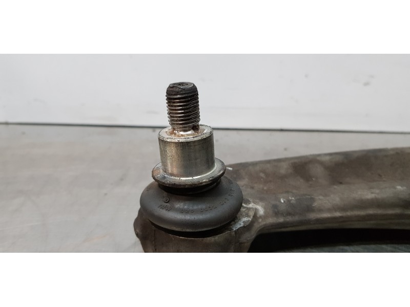 Recambio de brazo suspension superior trasero izquierdo para maserati quattroporte básico referencia OEM IAM   