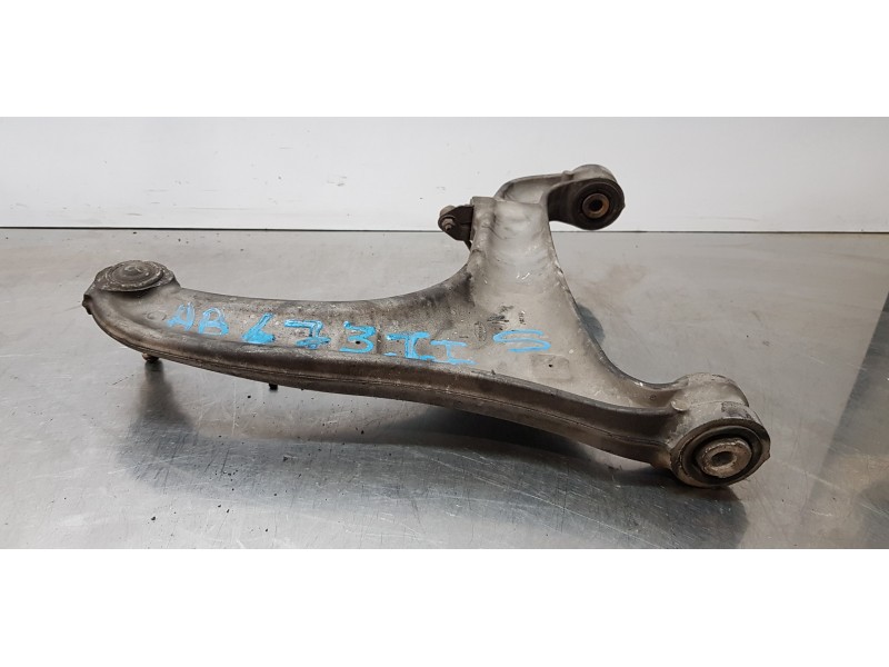 Recambio de brazo suspension superior trasero izquierdo para maserati quattroporte básico referencia OEM IAM   