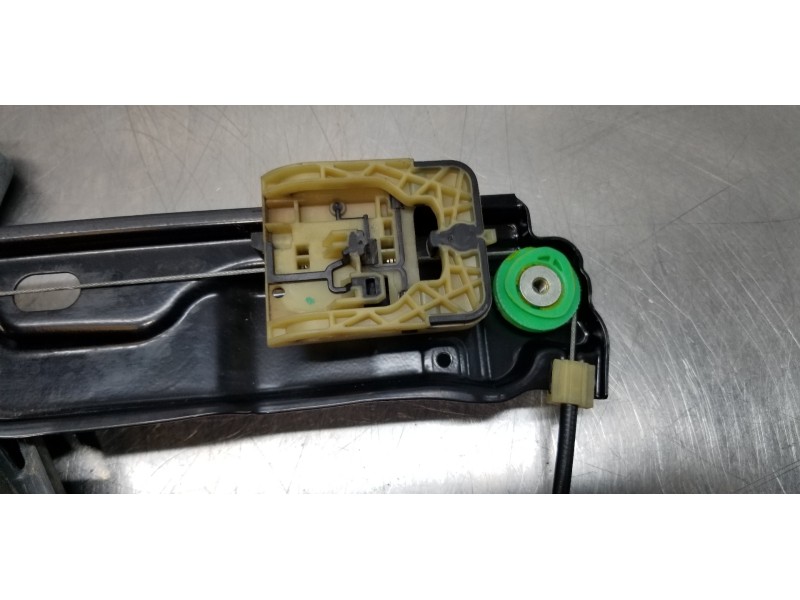 Recambio de elevalunas trasero derecho para land rover evoque dynamic referencia OEM IAM LR046660 BJ3227000AD BJ3223270AA