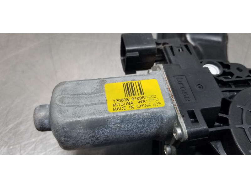 Recambio de elevalunas trasero derecho para land rover evoque dynamic referencia OEM IAM LR046660 BJ3227000AD BJ3223270AA