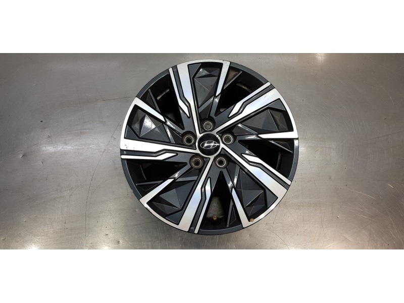 Recambio de llanta para hyundai tucson tecno sky referencia OEM IAM 52910N7160  