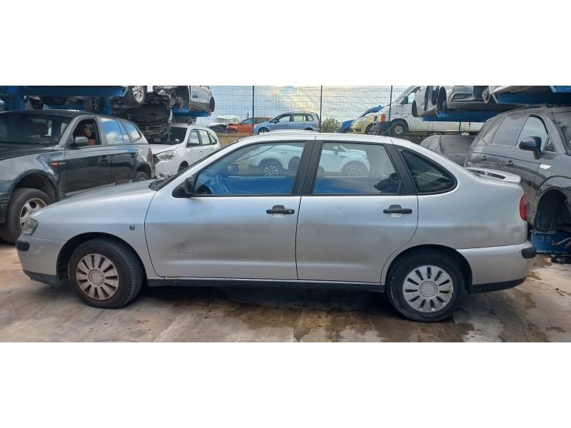 seat cordoba berlina (6k2) del año 2000 seat cordoba berlina (6k2) del año 2000