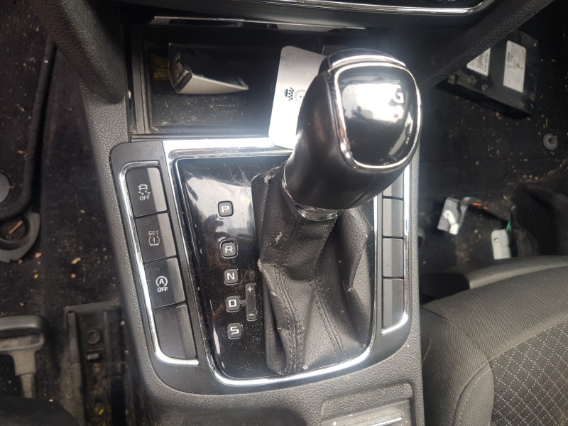 skoda superb combi (3t5) del año 2014