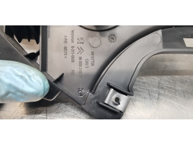 Recambio de mando multifuncion para peugeot partner kasten confort l1 referencia OEM IAM 6490HQ 6490E2 9680931977 Recambio de mando multifuncion para peugeot partner kasten confort l1 referencia OEM IAM 6490HQ 6490E2 9680931977