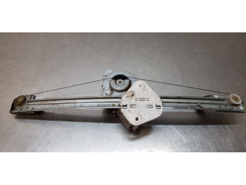 Recambio de elevalunas delantero izquierdo para dacia logan ambiance referencia OEM IAM 8200901099   Recambio de elevalunas delantero izquierdo para dacia logan ambiance referencia OEM IAM 8200901099