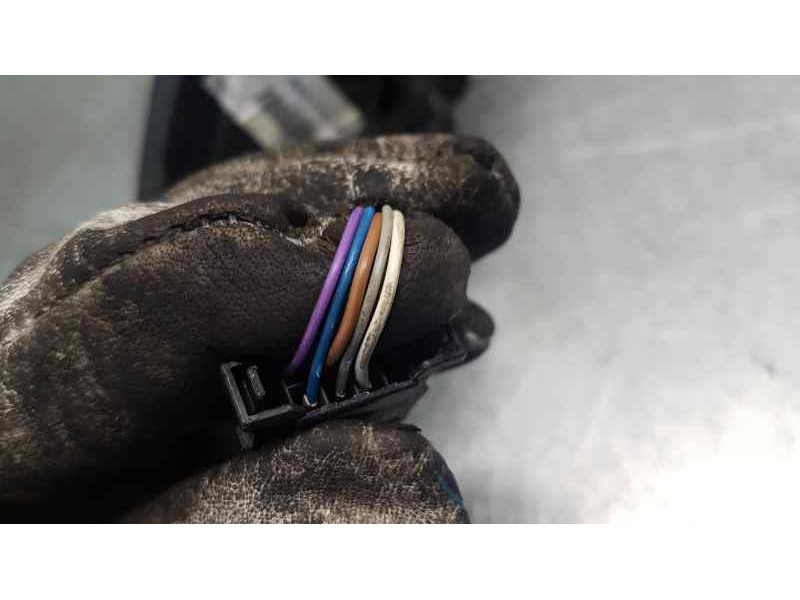 Recambio de retrovisor derecho para skoda rapid elegance referencia OEM IAM 5JB857508C  