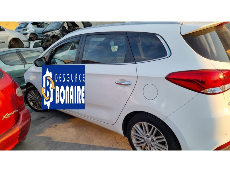 kia carens ( ) del año 2018