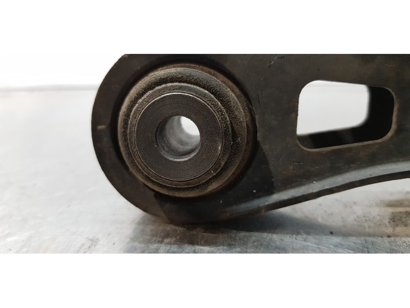 Recambio de brazo suspension superior trasero derecho para bmw x1 (e84) sdrive 20d referencia OEM IAM 6782168   Recambio de brazo suspension superior trasero derecho para bmw x1 (e84) sdrive 20d referencia OEM IAM 6782168