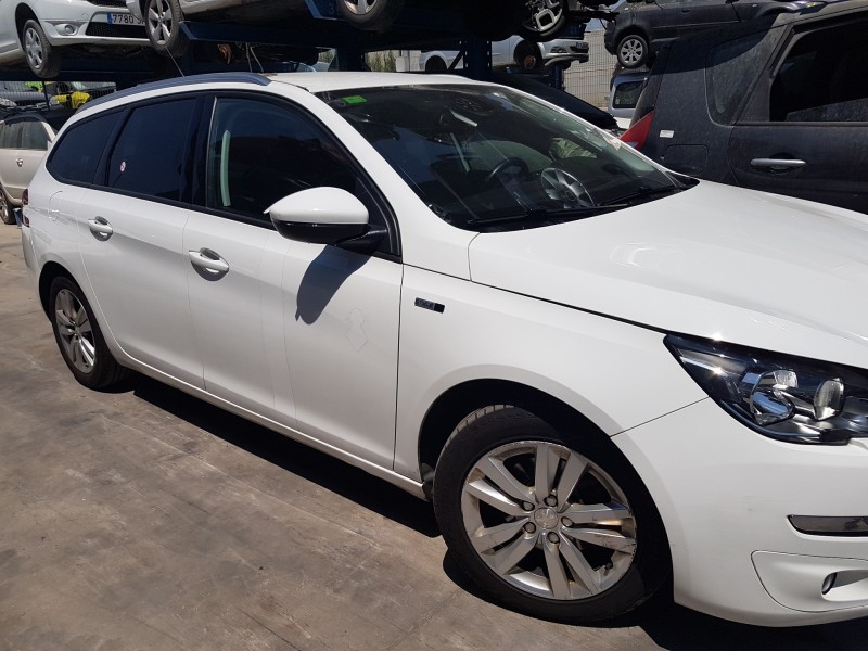 peugeot 308 sw del año 2015