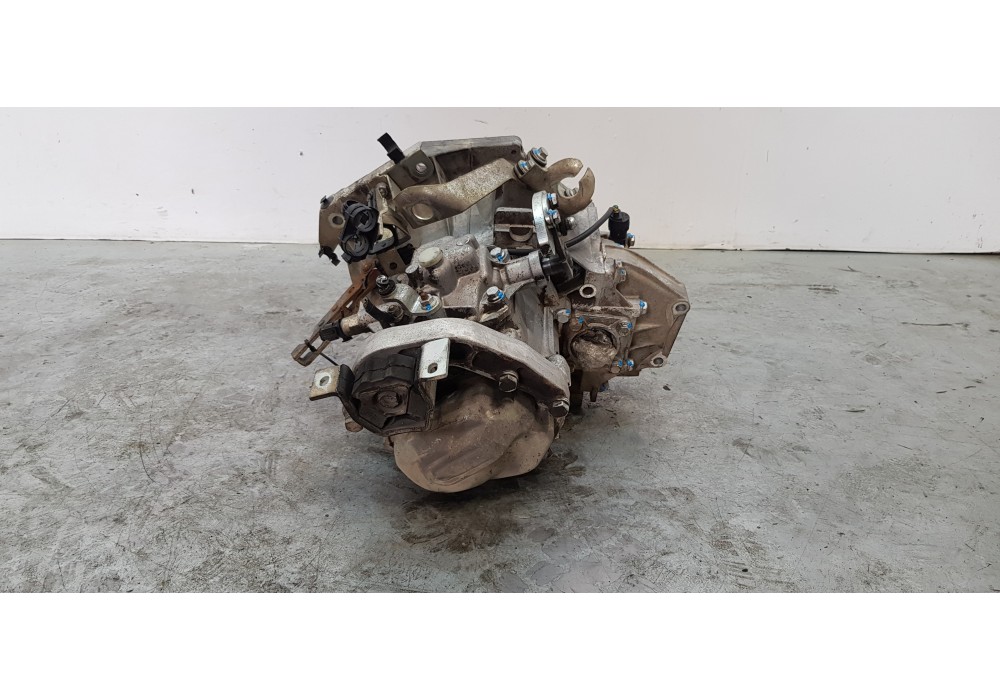 Recambio de caja cambios para ford ka (ccu) 1.3 tdci cat referencia OEM IAM 2110685 2110685 RMDS517002DA