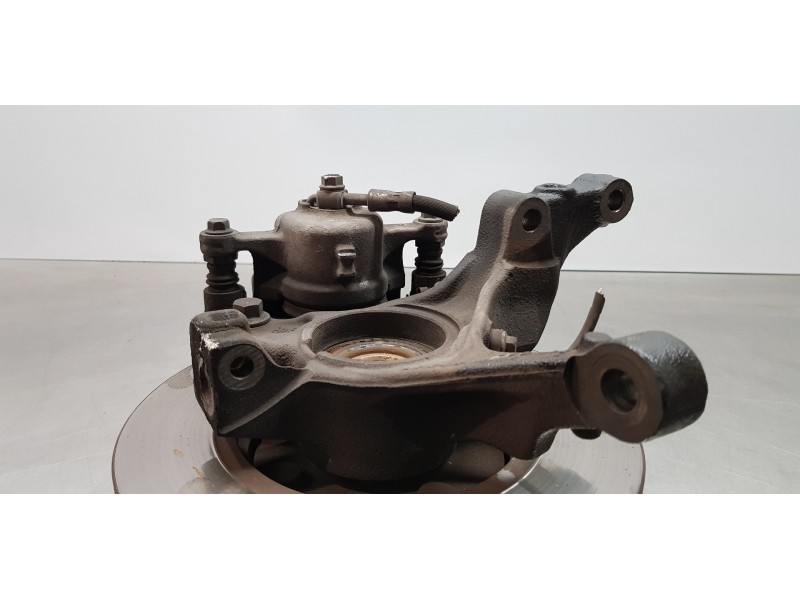 Recambio de mangueta delantera derecha para ford fiesta (ccn) ambiente referencia OEM IAM 1822686 AY1C3K170B1A  Recambio de mangueta delantera derecha para ford fiesta (ccn) ambiente referencia OEM IAM 1822686 AY1C3K170B1A