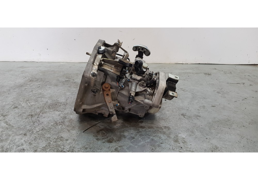 Recambio de caja cambios para ford ka (ccu) 1.3 tdci cat referencia OEM IAM 2110685 2110685 RMDS517002DA