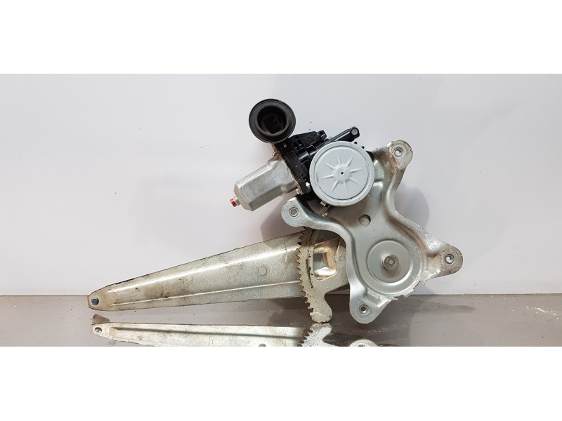 Recambio de elevalunas trasero derecho para toyota rav 4 (a3) premium referencia OEM IAM 8572035140   Recambio de elevalunas trasero derecho para toyota rav 4 (a3) premium referencia OEM IAM 8572035140