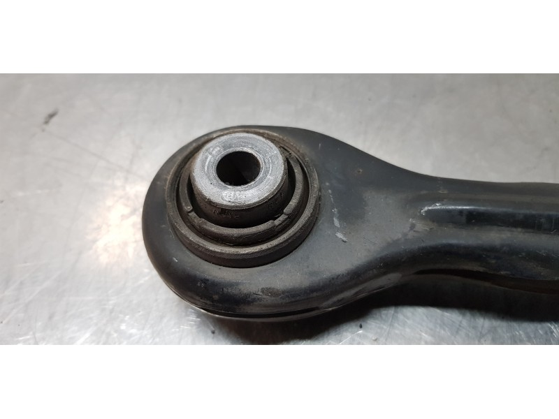 Recambio de brazo suspension superior trasero derecho para bmw x1 (e84) sdrive 20d referencia OEM IAM 6765425   Recambio de brazo suspension superior trasero derecho para bmw x1 (e84) sdrive 20d referencia OEM IAM 6765425