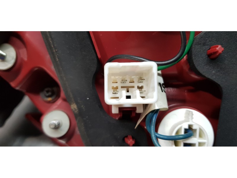 Recambio de piloto trasero izquierdo interior para kia carens ( ) basic referencia OEM IAM 92403A4500   Recambio de piloto trasero izquierdo interior para kia carens ( ) basic referencia OEM IAM 92403A4500