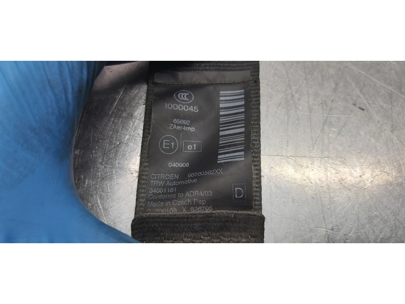 Recambio de cinturon seguridad delantero derecho para citroen c5 berlina exclusive referencia OEM IAM 8975R5 96560562XX 