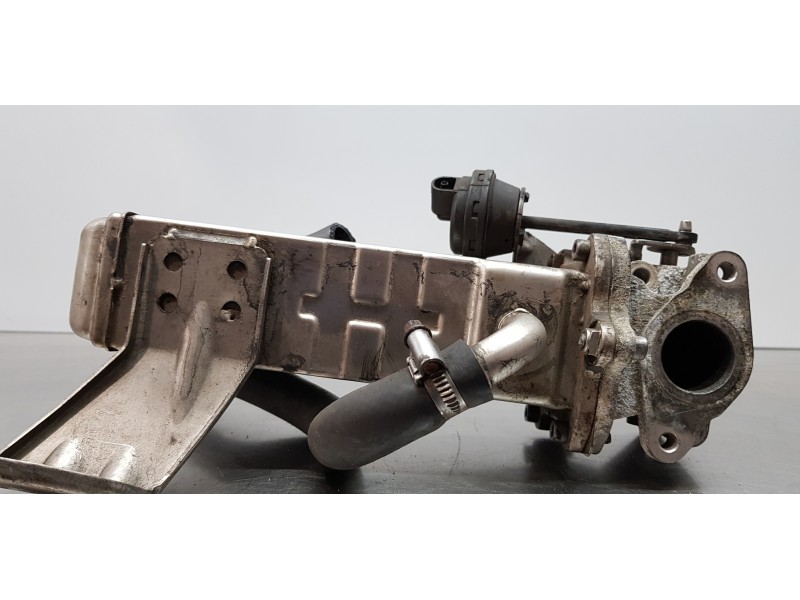 Recambio de enfriador egr para ssangyong korando limited 4x2 referencia OEM IAM A6711400570   Recambio de enfriador egr para ssangyong korando limited 4x2 referencia OEM IAM A6711400570