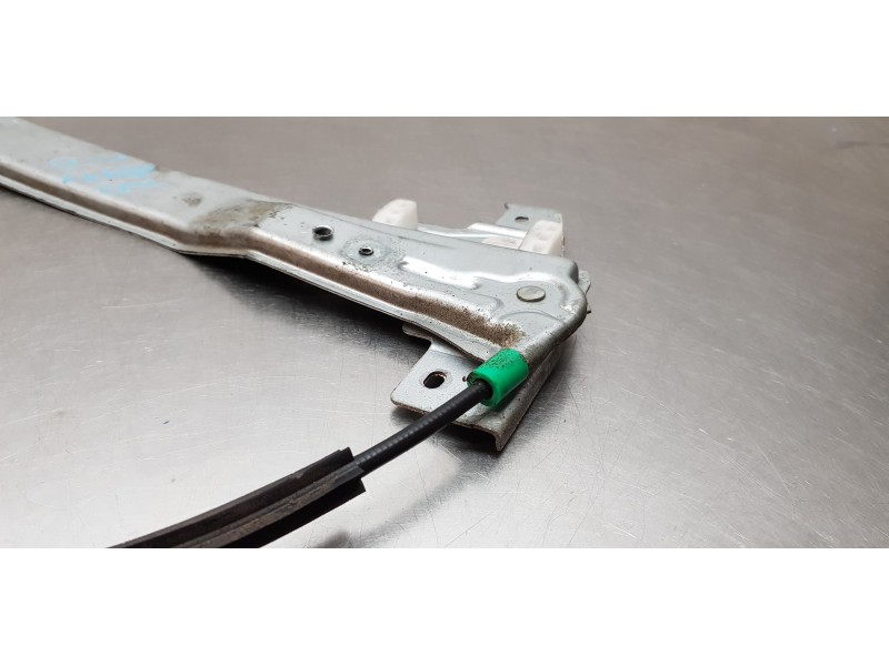 Recambio de elevalunas delantero derecho para peugeot 407 sw st sport referencia OEM IAM 9222Q4  