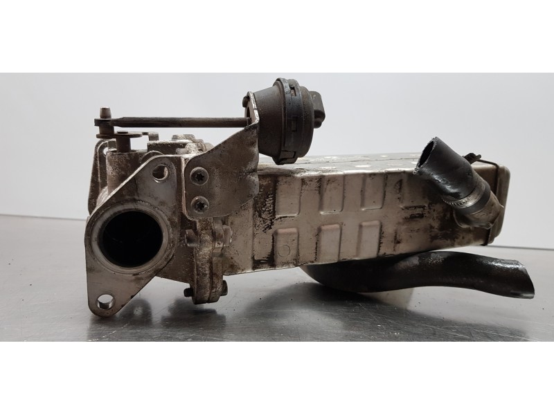 Recambio de enfriador egr para ssangyong korando limited 4x2 referencia OEM IAM A6711400570   Recambio de enfriador egr para ssangyong korando limited 4x2 referencia OEM IAM A6711400570