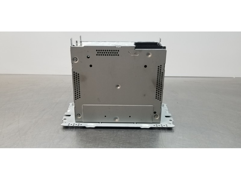 Recambio de sistema audio / radio cd para skoda superb combi (3t5) active referencia OEM IAM 3T0035156G  