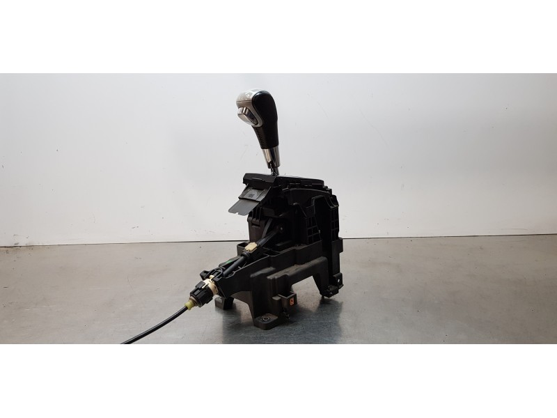 Recambio de palanca cambio para chevrolet cruze lt referencia OEM IAM 94571813  