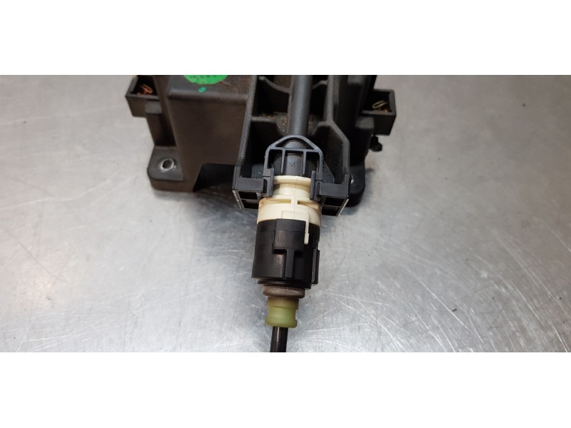 Recambio de palanca cambio para chevrolet cruze lt referencia OEM IAM 94571813  