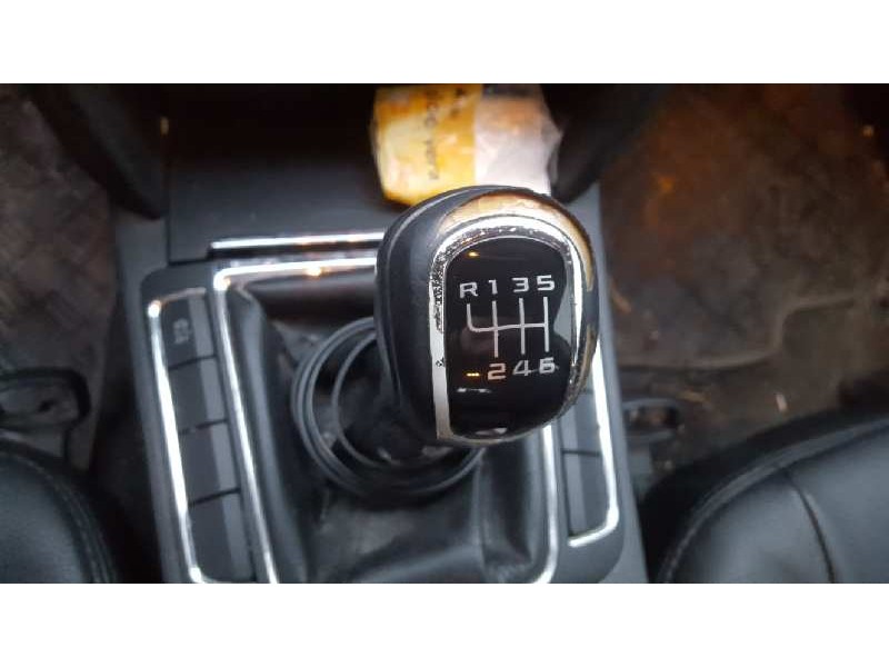 skoda superb combi (3t5) del año 2011 skoda superb combi (3t5) del año 2011