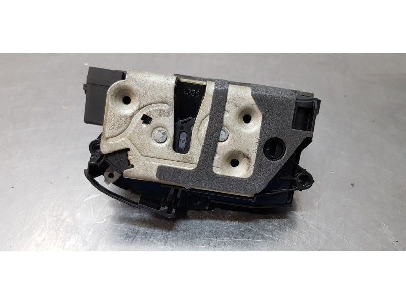 Recambio de cerradura puerta trasera derecha para ford kuga (cbs) trend referencia OEM IAM BM5AA26412AG  