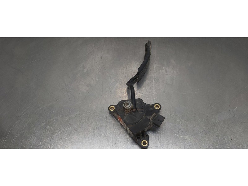 Recambio de pedal acelerador para renault kangoo profesional referencia OEM IAM 8200436878   Recambio de pedal acelerador para renault kangoo profesional referencia OEM IAM 8200436878