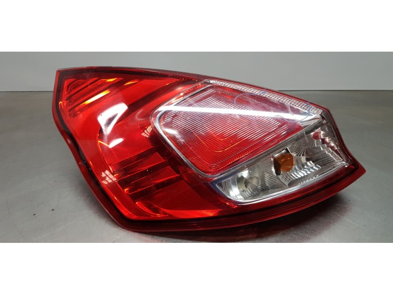 Recambio de piloto trasero izquierdo para ford fiesta (ccn) ambiente referencia OEM IAM 1877011 C1BB13405AE  Recambio de piloto trasero izquierdo para ford fiesta (ccn) ambiente referencia OEM IAM 1877011 C1BB13405AE