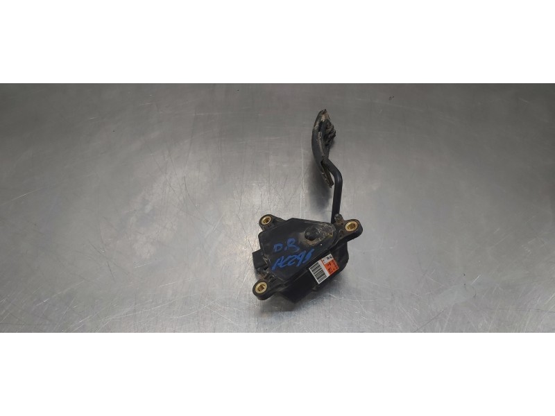 Recambio de pedal acelerador para renault kangoo profesional referencia OEM IAM 8200436878   Recambio de pedal acelerador para renault kangoo profesional referencia OEM IAM 8200436878