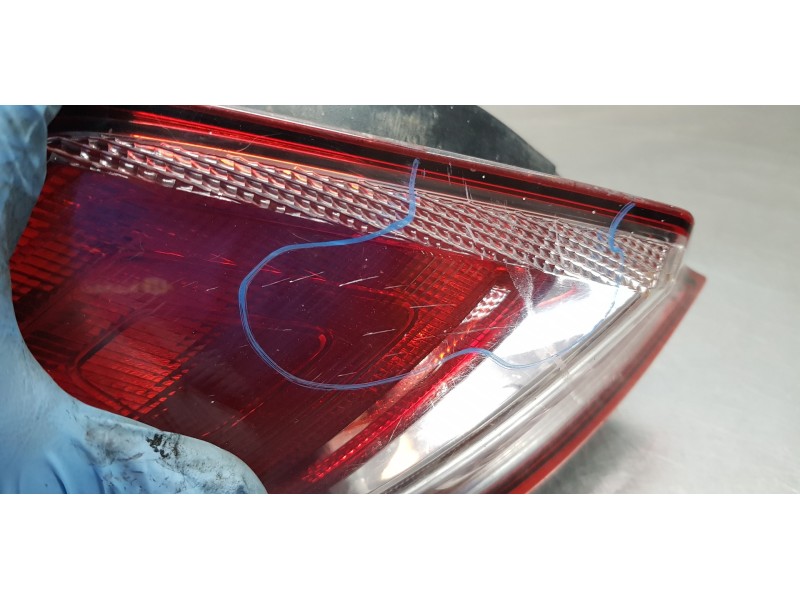 Recambio de piloto trasero izquierdo para ford fiesta (ccn) ambiente referencia OEM IAM 1877011 C1BB13405AE  Recambio de piloto trasero izquierdo para ford fiesta (ccn) ambiente referencia OEM IAM 1877011 C1BB13405AE