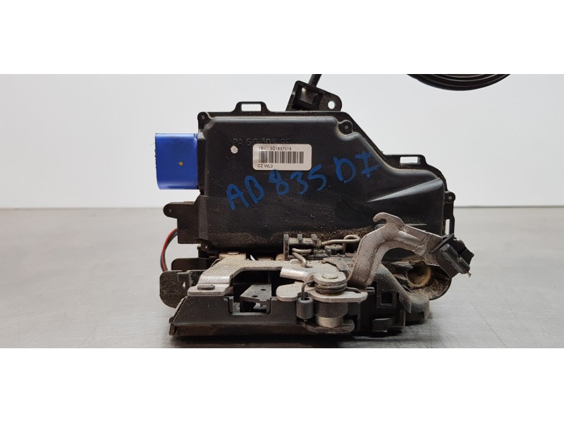 Recambio de cerradura puerta delantera izquierda para volkswagen golf v berlina (1k1) trendline referencia OEM IAM 3D1837015  