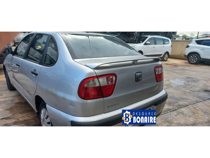 seat cordoba berlina (6k2) del año 2000 seat cordoba berlina (6k2) del año 2000