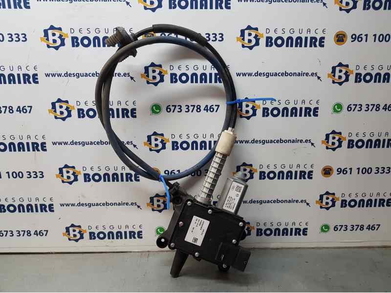 Recambio de freno de mano electrico para peugeot 5008 allure referencia OEM IAM 9673081580  