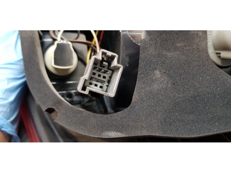 Recambio de piloto trasero izquierdo para ford fiesta (ccn) ambiente referencia OEM IAM 1877011 C1BB13405AE  Recambio de piloto trasero izquierdo para ford fiesta (ccn) ambiente referencia OEM IAM 1877011 C1BB13405AE